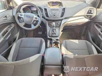 Zdjęcie 8 z 12 samochodu: 2014 FORD ESCAPE S VIN:1FMCU0F7XEUC07304 - miniatura