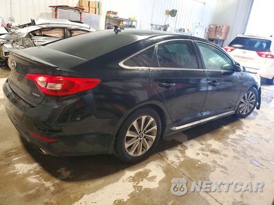 Trzecie zdjęcie samochodu z tyłu: 2017 HYUNDAI SONATA SPORT VIN:5NPE34AF0HH568142 - miniatura