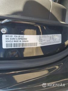 Zdjęcie 14 z 14 samochodu: 2023 CHRYSLER PACIFICA HYBRID TOURING L VIN:2C4RC1L73PR622802 - miniatura