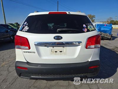 Zdjęcie 6 z 14 samochodu: 2012 KIA SORENTO LX VIN:5XYKT3A65CG298869 - miniatura
