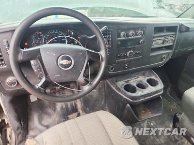 Zdjęcie 8 z 13 samochodu: 2008 CHEVROLET EXPRESS 2500 CARGO DELIVERY VAN VIN:1GCGG29C081120308 - miniatura