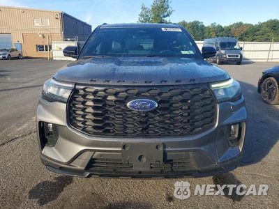 Piąte zdjęcie samochodu w środku: 2025 FORD EXPLORER ST-LINE VIN:1FMUK8KH5SGB64511 - miniatura