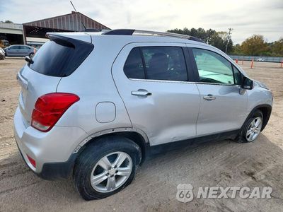 Trzecie zdjęcie samochodu z tyłu: 2020 CHEVROLET TRAX 1LT VIN:3GNCJLSB5LL247216 - miniatura