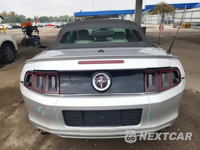 Zdjęcie 6 z 12 samochodu: 2013 FORD MUSTANG VIN:1ZVBP8EM3D5252426 - miniatura