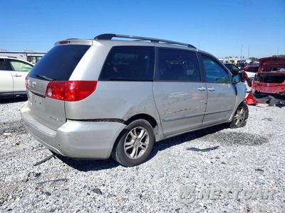 Trzecie zdjęcie samochodu z tyłu: 2007 TOYOTA SIENNA LE 8-PASSENGER VIN:5TDZK23C37S083837 - miniatura