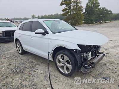 Czwarte zdjęcie samochodu z boku: 2023 AUDI Q5 PREMIUM PLUS 45 VIN:WA1EABFY8P2108872 - miniatura