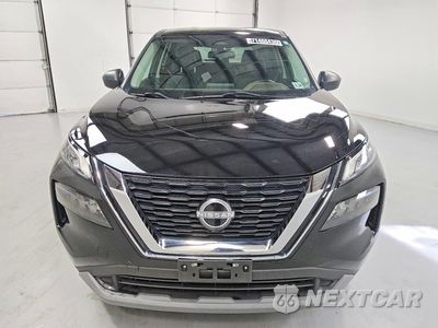 Piąte zdjęcie samochodu w środku: 2023 NISSAN ROGUE S VIN:5N1BT3AB7PC787602 - miniatura