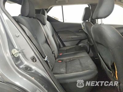 Zdjęcie 10 z 12 samochodu: 2019 NISSAN KICKS SV VIN:3N1CP5CU8KL566064 - miniatura