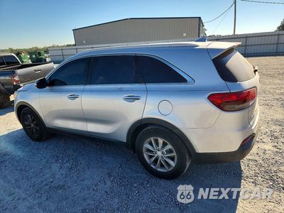 Drugie zdjęcie samochodu z przodu: 2018 KIA SORENTO LX VIN:5XYPG4A38JG357173 - miniatura