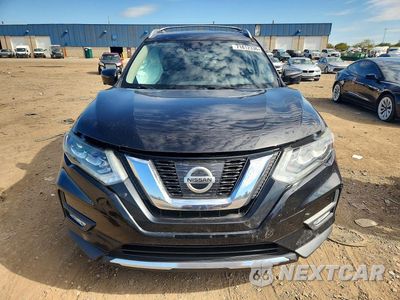 Piąte zdjęcie samochodu w środku: 2017 NISSAN ROGUE SL VIN:JN8AT2MV7HW260468 - miniatura