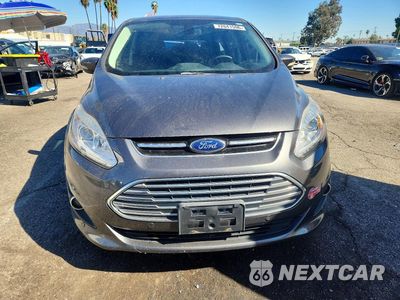 Piąte zdjęcie samochodu w środku: 2017 FORD C-MAX TITANIUM VIN:1FADP5FUXHL112471 - miniatura