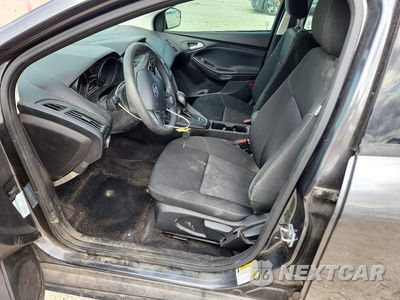 Zdjęcie 7 z 12 samochodu: 2018 FORD FOCUS SE VIN:1FADP3K25JL321700 - miniatura