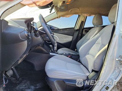 Zdjęcie 7 z 12 samochodu: 2019 TOYOTA YARIS L VIN:3MYDLBYV5KY510908 - miniatura