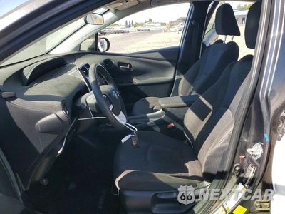 Zdjęcie 7 z 12 samochodu: 2017 TOYOTA PRIUS ONE VIN:JTDKBRFU6H3044435 - miniatura