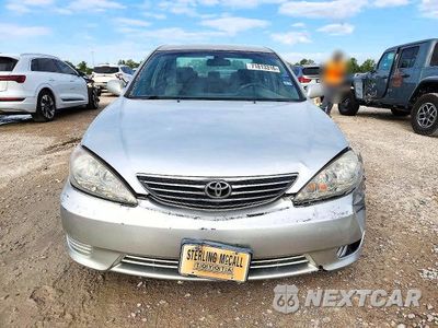 Piąte zdjęcie samochodu w środku: 2006 TOYOTA CAMRY LE V6 VIN:4T1BF32K16U111385 - miniatura