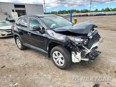 Czwarte zdjęcie samochodu z boku: 2021 TOYOTA RAV4 LE VIN:2T3G1RFV3MC188776 - miniatura