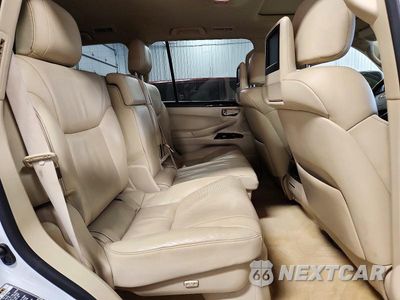 Zdjęcie 11 z 13 samochodu: 2014 LEXUS LX 570 VIN:JTJHY7AX2E4162001 - miniatura