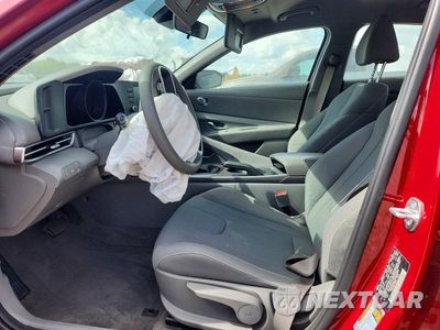 Zdjęcie 7 z 12 samochodu: 2023 HYUNDAI ELANTRA SEL VIN:KMHLM4AG1PU563898 - miniatura