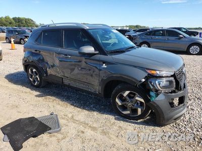 Czwarte zdjęcie samochodu z boku: 2025 HYUNDAI VENUE SEL VIN:KMHRC8A37SU376014 - miniatura