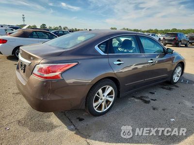 Trzecie zdjęcie samochodu z tyłu: 2015 NISSAN ALTIMA VIN:1N4AL3APXFC294691 - miniatura