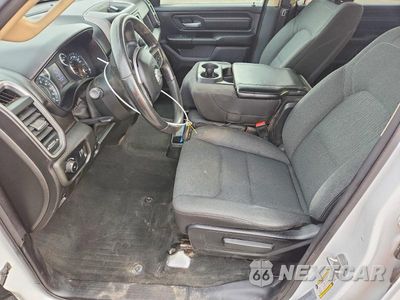 Zdjęcie 7 z 12 samochodu: 2020 RAM 1500 TRADESMAN VIN:1C6SRFGT9LN187433 - miniatura