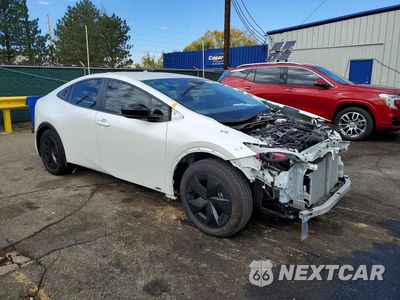 Czwarte zdjęcie samochodu z boku: 2024 TOYOTA PRIUS LE VIN:JTDADABU0R3007928 - miniatura