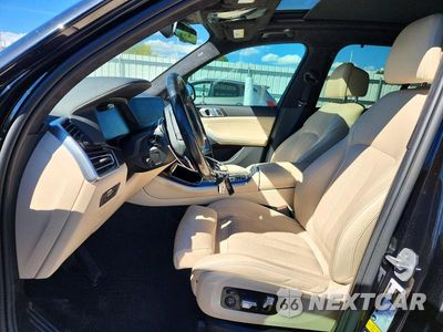 Zdjęcie 7 z 14 samochodu: 2021 BMW X5 XDRIVE40I VIN:5UXCR6C08N9K69947 - miniatura