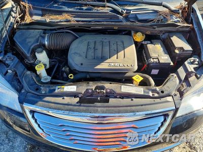 Zdjęcie 12 z 13 samochodu: 2015 CHRYSLER TOWN & COUNTRY TOURING VIN:2C4RC1BG1FR577861 - miniatura