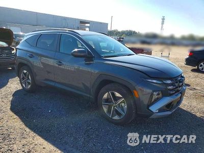 Czwarte zdjęcie samochodu z boku: 2026 HYUNDAI TUCSON SEL VIN:5NMJB3DE6TH653331 - miniatura