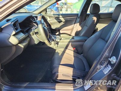 Zdjęcie 7 z 12 samochodu: 2019 HONDA CIVIC LX VIN:SHHFK7H35KU420500 - miniatura