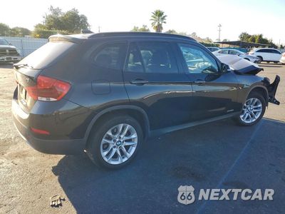 Trzecie zdjęcie samochodu z tyłu: 2015 BMW X1 XDRIVE28I VIN:WBAVL1C54FVY34873 - miniatura