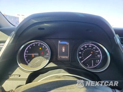 Zdjęcie 9 z 13 samochodu: 2020 TOYOTA CAMRY SE VIN:4T1G11AK3LU929321 - miniatura