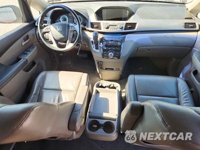 Zdjęcie 8 z 13 samochodu: 2011 HONDA ODYSSEY TOURING VIN:5FNRL5H92BB072739 - miniatura