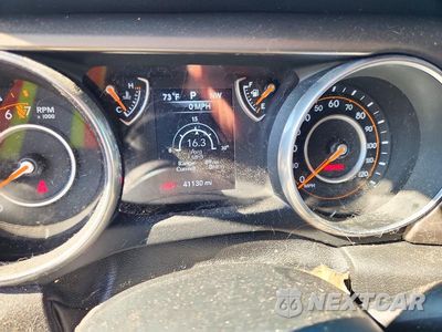Zdjęcie 9 z 13 samochodu: 2018 JEEP WRANGLER UNLIMITED SPORT VIN:1C4HJXDG6JW187095 - miniatura