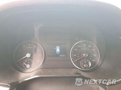 Zdjęcie 9 z 12 samochodu: 2020 KIA TELLURIDE LX VIN:5XYP24HC7LG023966 - miniatura