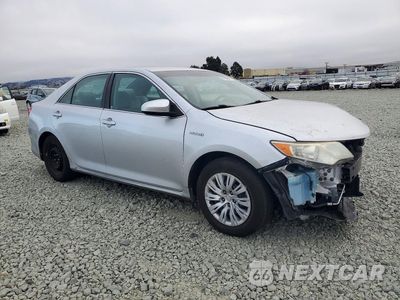 Czwarte zdjęcie samochodu z boku: 2013 TOYOTA CAMRY HYBRID LE VIN:4T1BD1FK3DU076351 - miniatura