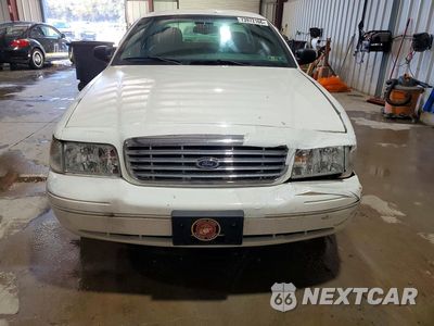 Piąte zdjęcie samochodu w środku: 2005 FORD CROWN VICTORIA LX VIN:2FAFP74W95X154833 - miniatura