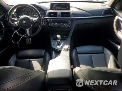 Zdjęcie 8 z 12 samochodu: 2016 BMW 340I VIN:WBA8B3G5XGNT92818 - miniatura