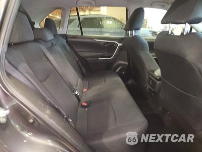 Zdjęcie 11 z 14 samochodu: 2021 TOYOTA RAV4 LE VIN:2T3LWRFVXMW110607 - miniatura