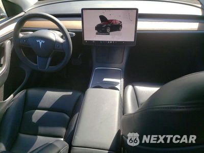 Zdjęcie 8 z 13 samochodu: 2023 TESLA MODEL Y VIN:7SAYGDEE2PF906093 - miniatura
