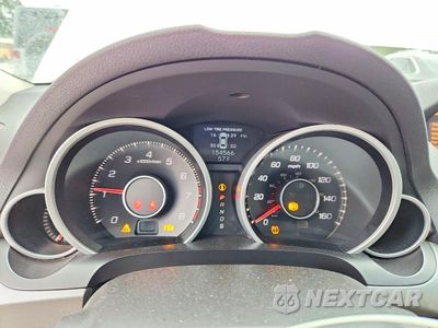 Zdjęcie 9 z 12 samochodu: 2009 ACURA TL VIN:19UUA96559A002390 - miniatura