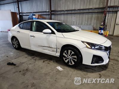 Czwarte zdjęcie samochodu z boku: 2023 NISSAN ALTIMA S VIN:1N4BL4BVXPN334104 - miniatura