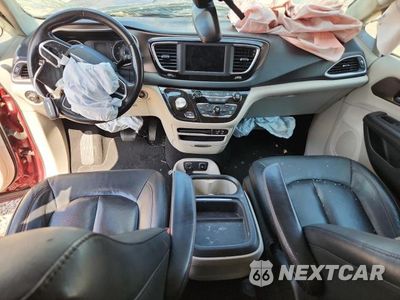 Zdjęcie 8 z 14 samochodu: 2019 CHRYSLER PACIFICA TOURING L VIN:2C4RC1BG2KR537511 - miniatura