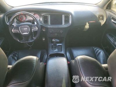 Zdjęcie 8 z 12 samochodu: 2018 DODGE CHARGER SRT HELLCAT VIN:2C3CDXL97JH341580 - miniatura