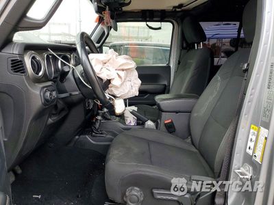 Zdjęcie 7 z 12 samochodu: 2018 JEEP WRANGLER UNLIMITED SAHARA VIN:1C4HJXEG6JW302003 - miniatura