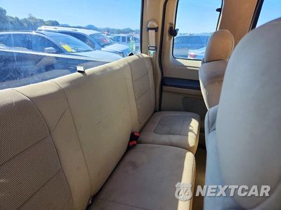 Zdjęcie 10 z 13 samochodu: 2006 FORD F250 SUPER DUTY VIN:1FTSX21P66EA58122 - miniatura