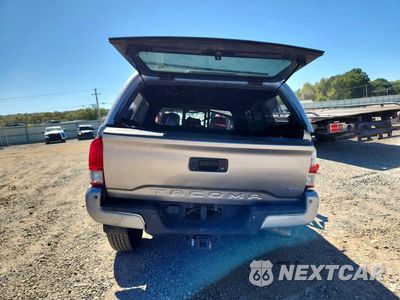 Zdjęcie 6 z 12 samochodu: 2016 TOYOTA TACOMA TRD OFF-ROAD VIN:3TMDZ5BN7GM011517 - miniatura