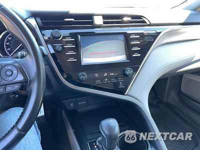 Zdjęcie 11 z 13 samochodu: 2018 TOYOTA CAMRY SE VIN:4T1B11HK3JU579458 - miniatura