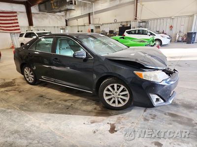Czwarte zdjęcie samochodu z boku: 2012 TOYOTA CAMRY XLE VIN:4T4BF1FK6CR213877 - miniatura