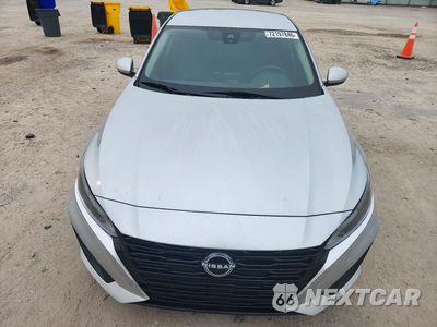 Piąte zdjęcie samochodu w środku: 2023 NISSAN ALTIMA SV VIN:1N4BL4DV3PN331686 - miniatura